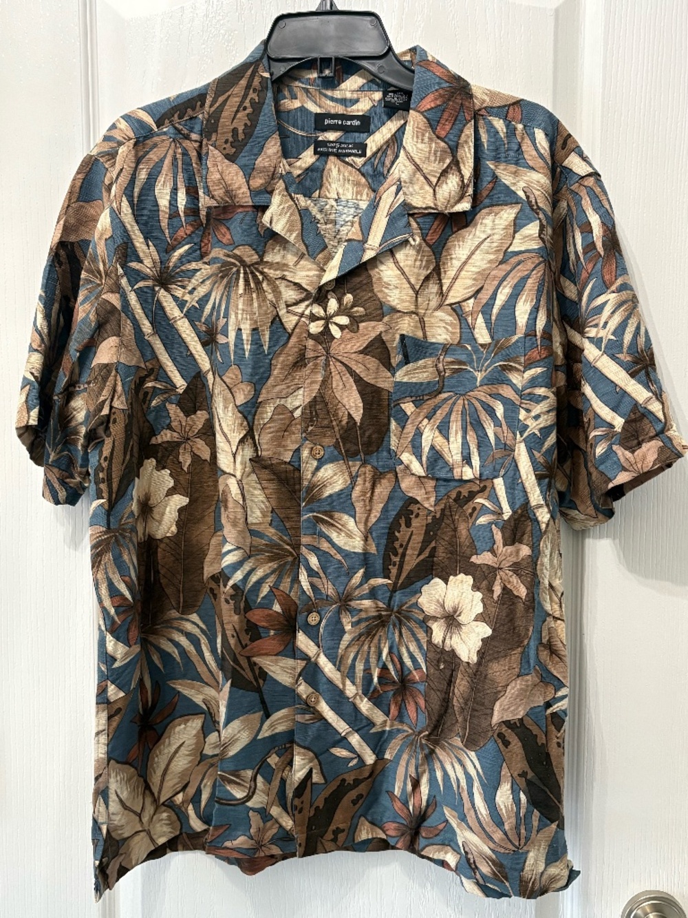 Pierre Cardin 100% Silk Tropical Design Shirt  Mens Large Shirt